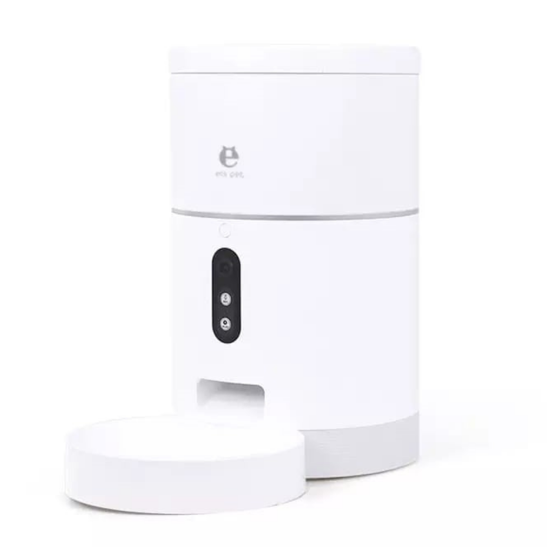 Comedero automático con grabador de voz, bluetooth y cámara.